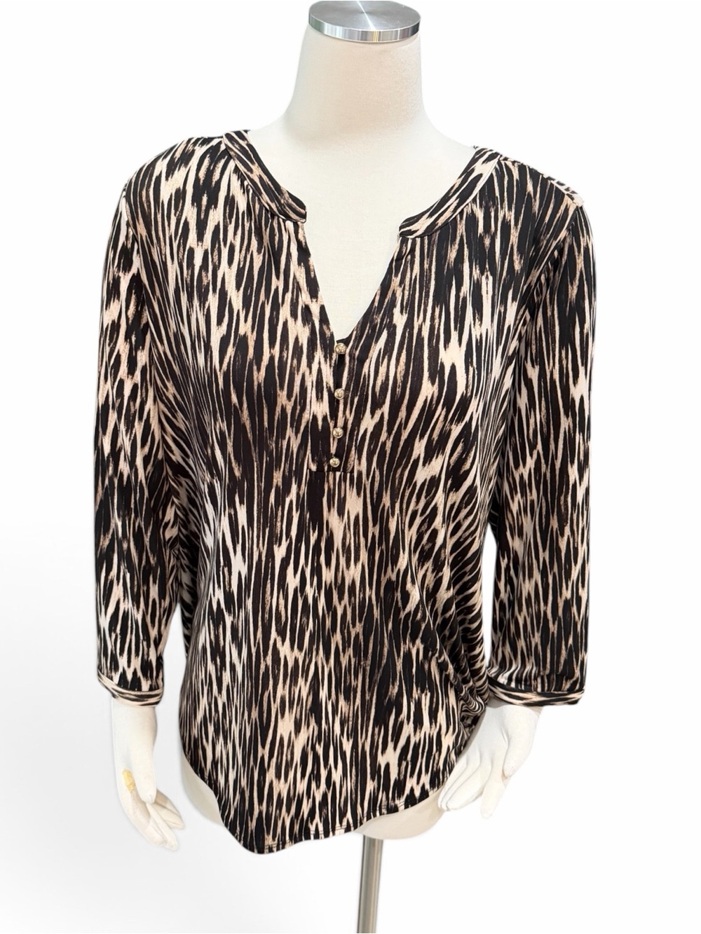 Dana Bachman Women's Black and Cream Animal Print V-Neck Blouse